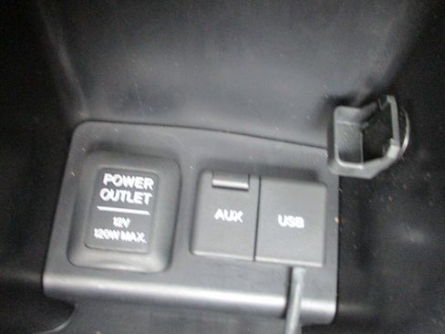 Used 2012 Honda Accord LX image 34