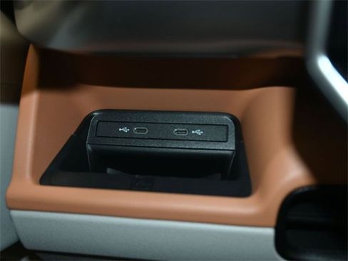 New 2025 Volkswagen ID. Buzz Pro S Plus image 9