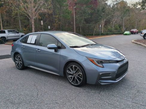 Used 2020 Toyota Corolla SE image 3