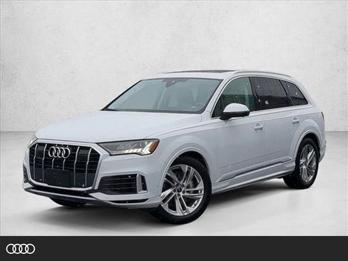 Used 2021 Audi Q7 3.0T Prestige w/ Prestige Package image 1
