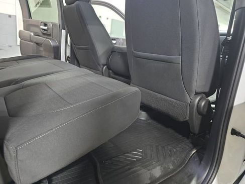 Used 2022 Chevrolet Silverado 2500 LT w/ Convenience Package image 14