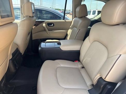 Used 2019 Nissan Armada Platinum w/ Captain's Chairs Package RWD image 19