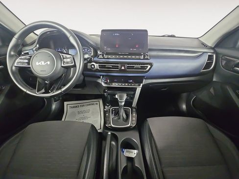 Used 2022 Kia Seltos Nightfall Edition image 10