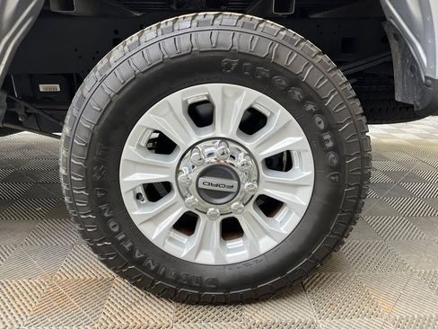 Used 2022 Ford F250 XLT AWD/4WD image 30
