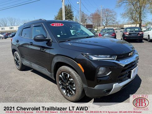 Used 2021 Chevrolet TrailBlazer LT AWD/4WD image 1