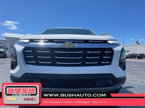 Used 2025 Chevrolet Equinox LT w/ Convenience Package II FWD image 10