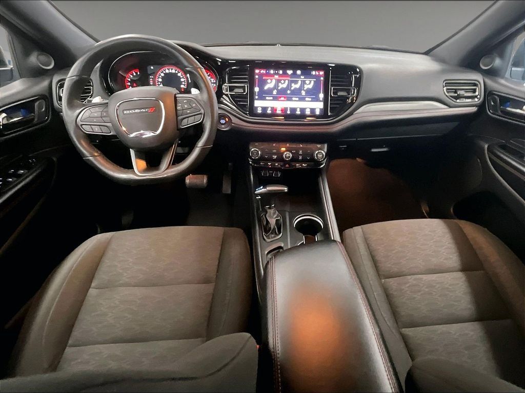 Used 2025 Dodge Durango GT AWD/4WD image 22