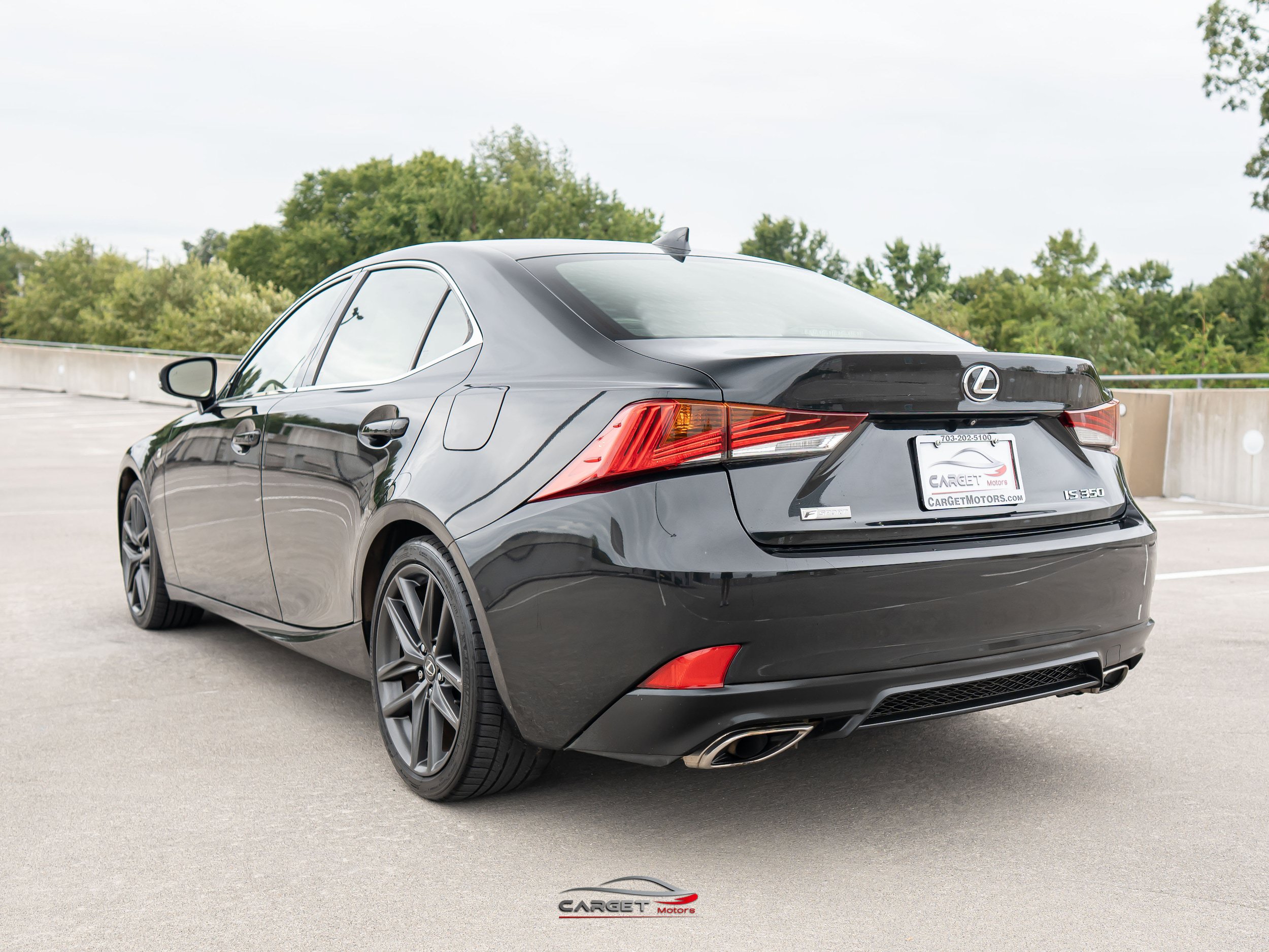 Used 2017 Lexus IS 350 F Sport w/ F Sport Package RWD image 5