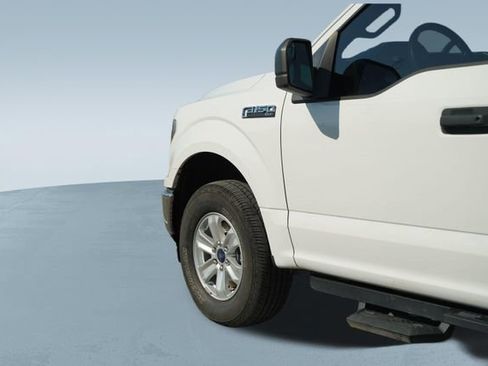 Used 2019 Ford F150 XLT image 34