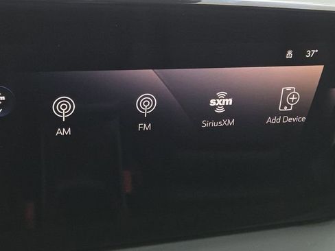 Used 2024 Buick Encore GX Sport Touring image 4