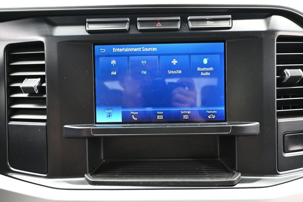 Used 2024 Ford F350 XLT AWD/4WD image 25