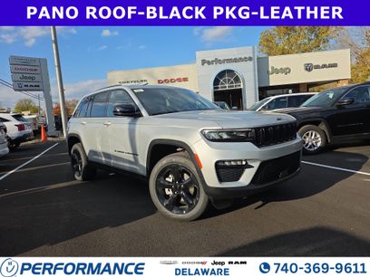 New 2025 Jeep Grand Cherokee Limited w/ Black Appearance Package
