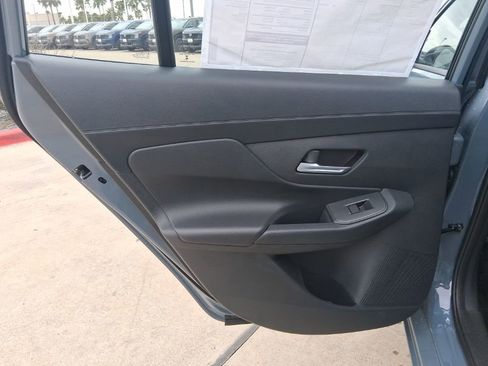 New 2026 Nissan Sentra SV w/ SV Convenience Package FWD image 24
