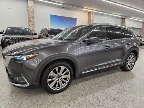 Used 2023 MAZDA CX-9 Signature image 1