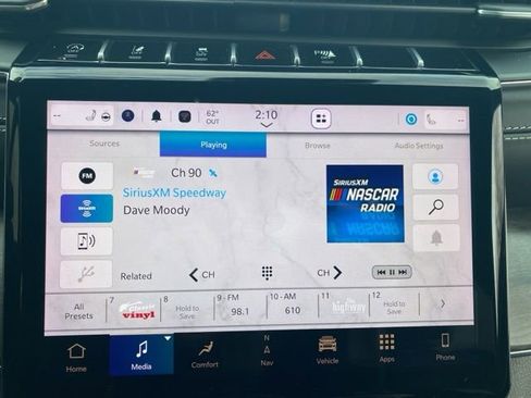 Certified 2022 Jeep Grand Cherokee L Overland w/ Luxury Tech Group IV image 38