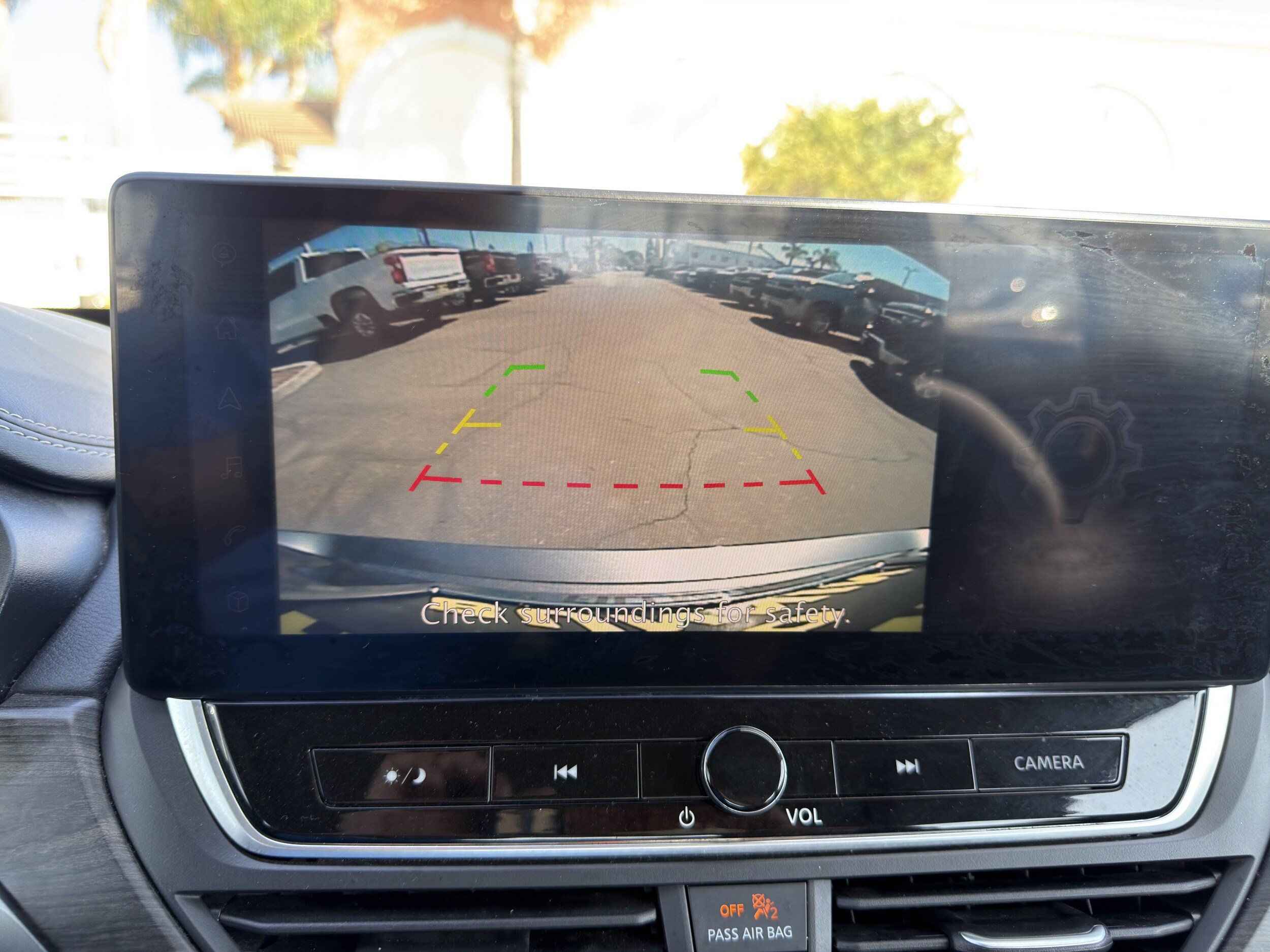 Used 2024 Nissan Altima 2.5 SV w/ SV Premium Package FWD image 35