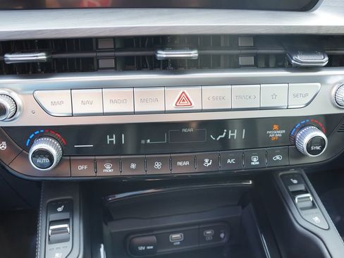 Certified 2024 Kia Telluride EX X-Line image 28