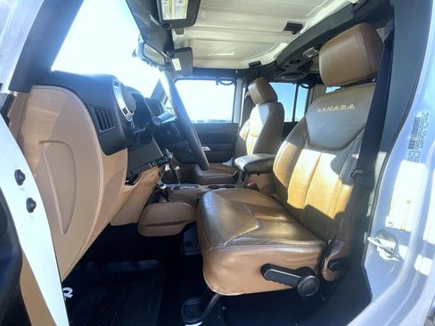 Used 2013 Jeep Wrangler Unlimited Sahara w/ Dual Top Group image 10