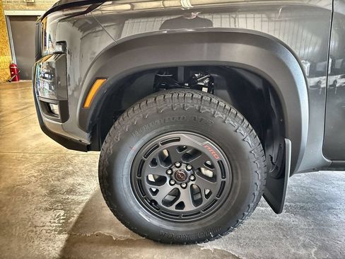 New 2026 Nissan Frontier PRO-4X w/ Pro-4x Convenience Package AWD/4WD image 18