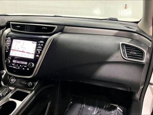 Used 2024 Nissan Murano SV AWD/4WD image 28