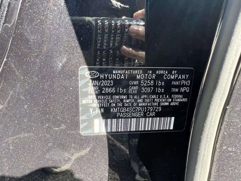 Certified 2023 Genesis G80 2.5T w/ Advanced Package image 19