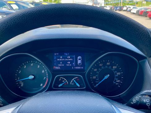 Used 2014 Ford Focus SE FWD image 18
