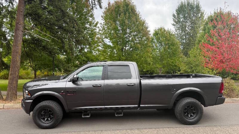 Used 2018 RAM 2500 Laramie w/ Sport Appearance Group AWD/4WD image 9