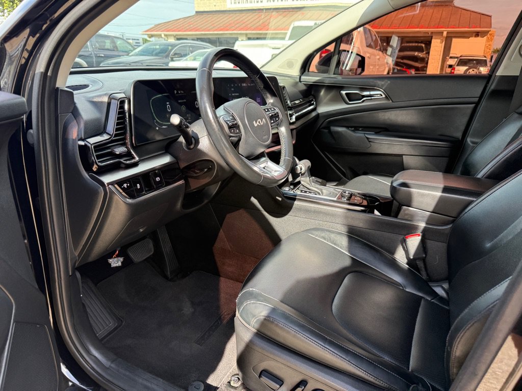 Used 2023 Kia Sportage EX FWD image 13