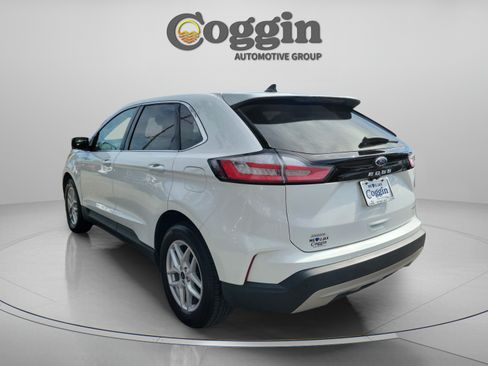 Used 2024 Ford Edge SEL AWD/4WD image 2