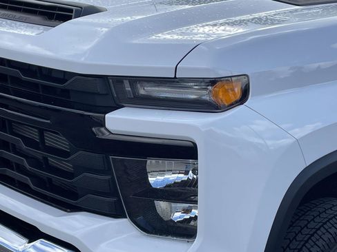 Used 2024 Chevrolet Silverado 3500 W/T w/ WT Convenience Package AWD/4WD image 9