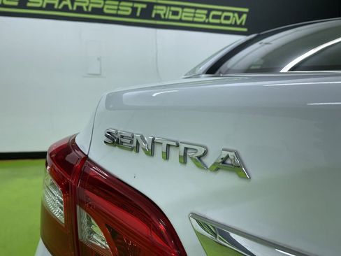 Used 2017 Nissan Sentra S image 14