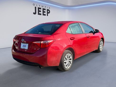 Used 2019 Toyota Corolla LE w/ Carpet Mat Package (TMS) image 5