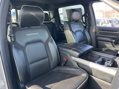 Used 2021 RAM 1500 Laramie w/ Sport Appearance Package image 25