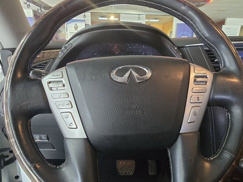 Used 2017 INFINITI QX80 2WD w/ Driver Assistance Package image 31