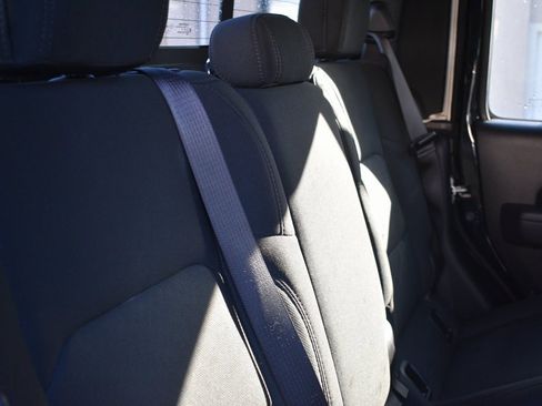 Used 2022 Jeep Gladiator Sport image 26