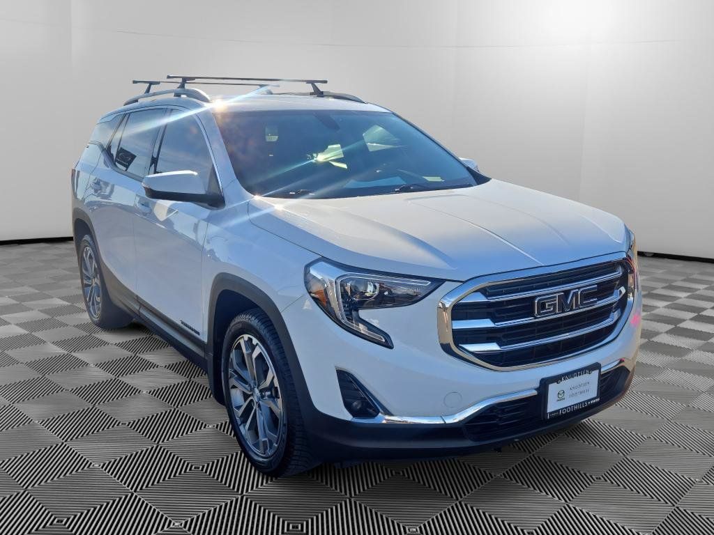 Used 2018 GMC Terrain SLT AWD/4WD image 1