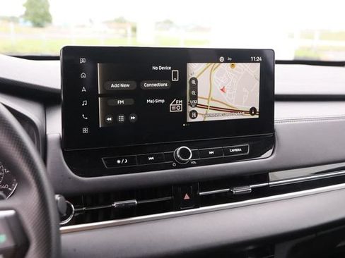 Used 2025 Mitsubishi Outlander AWD image 16