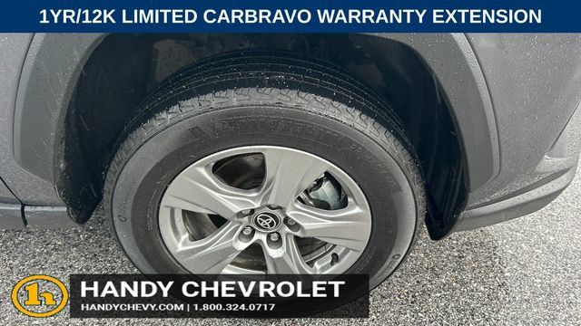 Used 2025 Toyota RAV4 XLE w/ Convenience Package AWD/4WD image 11