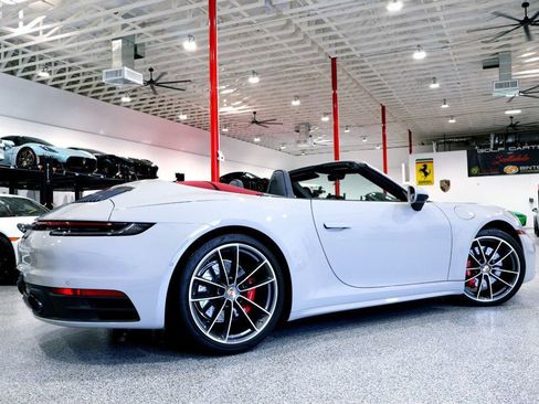Used 2024 Porsche 911 Carrera 4S AWD/4WD image 15