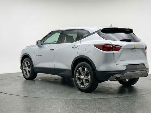 Used 2025 Chevrolet Blazer LT image 6