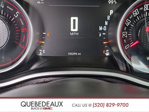Used 2016 Dodge Challenger R/T Scat Pack w/ Leather Interior Group RWD image 18