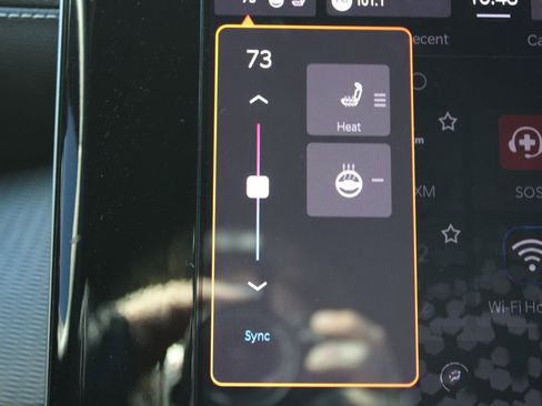 Used 2023 Jeep Grand Cherokee L Laredo image 54