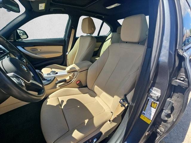 Used 2018 BMW 340i Sedan RWD image 15