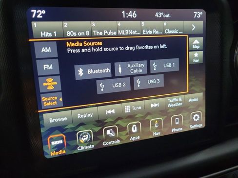 Used 2020 Jeep Wrangler Unlimited Sahara image 29