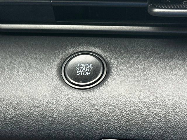 Used 2026 Hyundai Elantra Sport FWD image 35