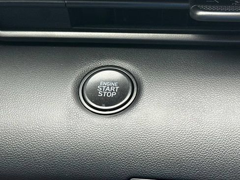 Used 2026 Hyundai Elantra Sport FWD image 35