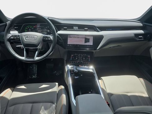Used 2024 Audi Q8 e-tron Prestige w/ Prestige Package AWD/4WD image 10