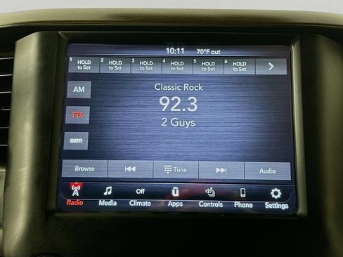 Used 2021 RAM 1500 Laramie AWD/4WD image 17