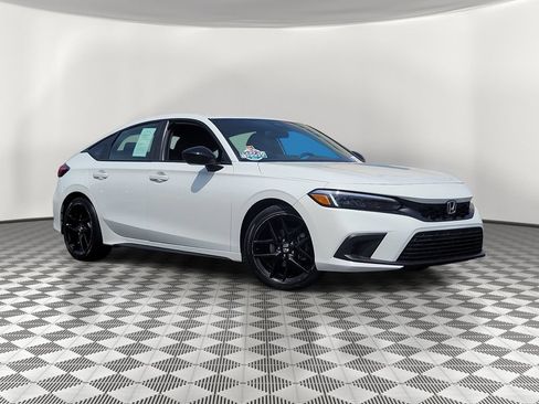 Certified 2024 Honda Civic Sport image 2