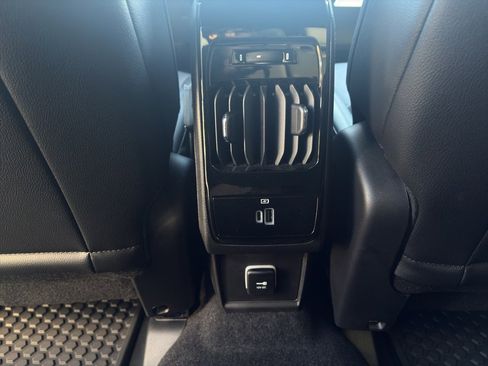 New 2026 Jeep Compass Latitude image 18